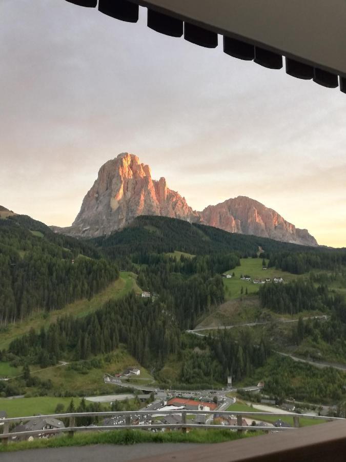 Pension Dolomieu Santa Cristina Val Gardena Exteriör bild